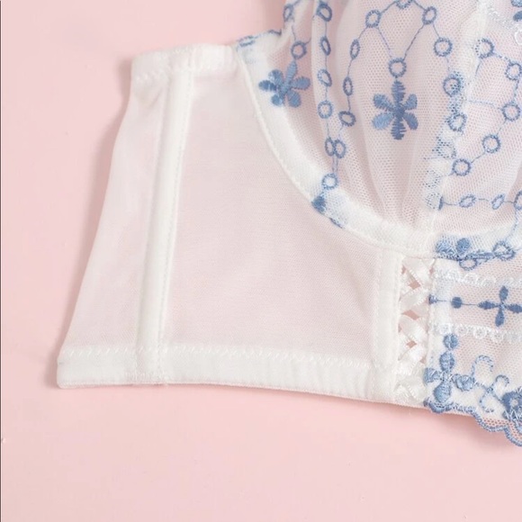 Floral Mesh Lingerie - Picture 9 of 10